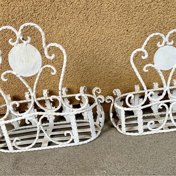 Vintage Hanging Iron Wall Planters - Picture 5 of 8